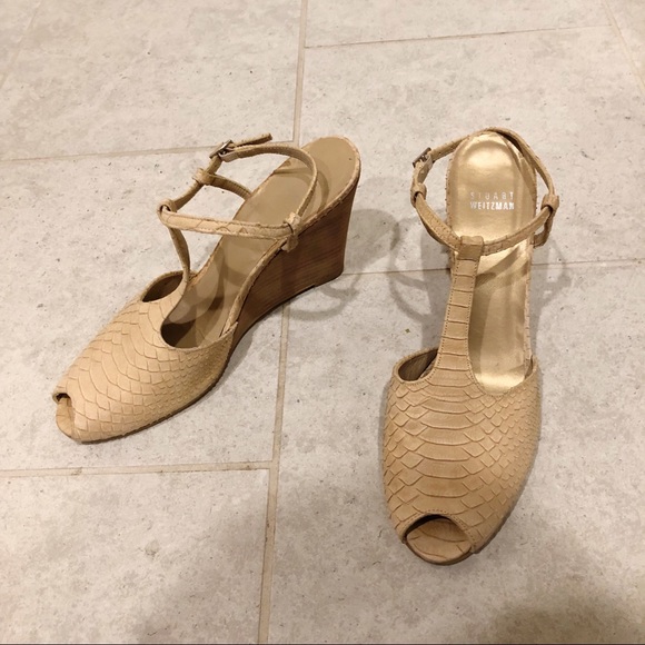 Stuart Weitzman Snake Python T-Strap Wedge Sandals - Picture 1 of 3